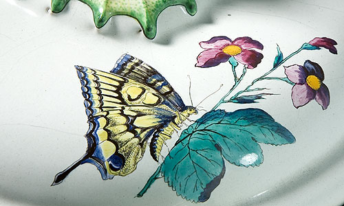 Picture: Tureen, detail