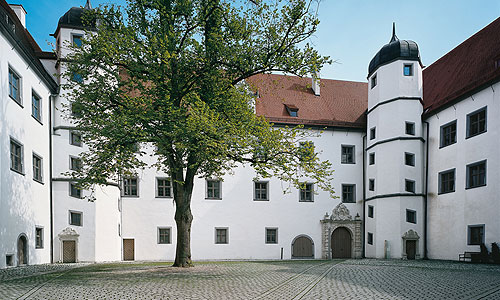 externer Link zum Schlosshof